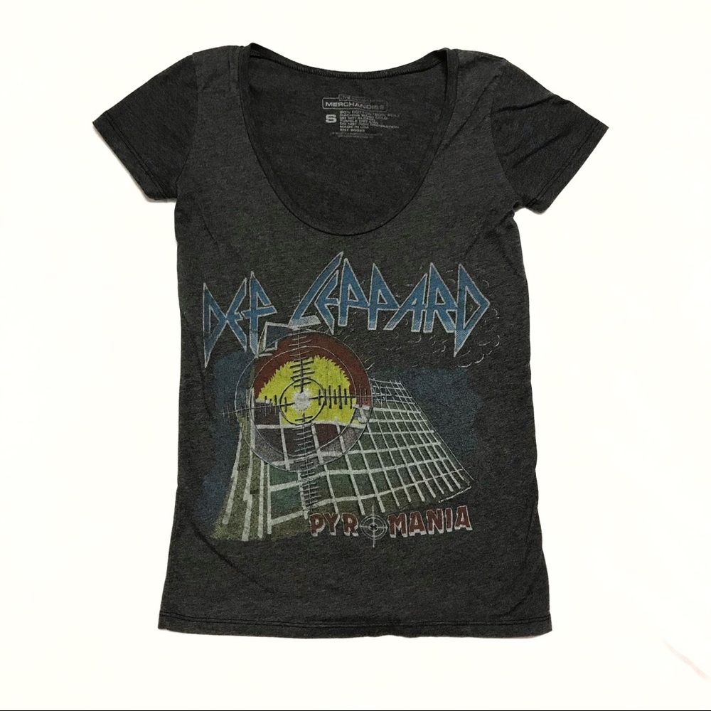Def Leppard Pyromania Band Graphic Tee Size Small